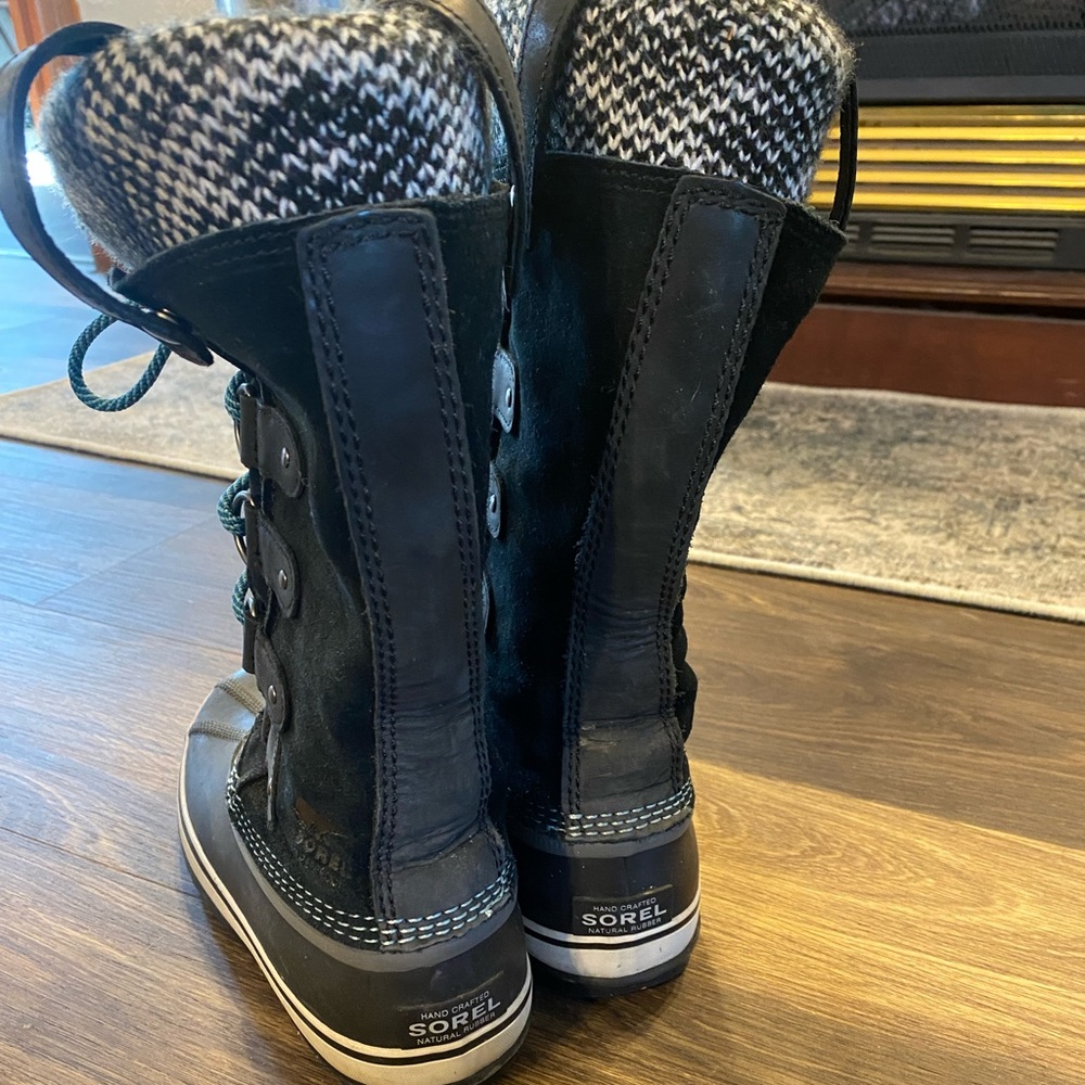 Women’s Sorel boots